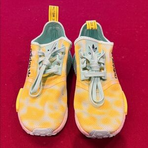 Adidas Mens NMD R1 Yellow and Mint Green tie-dye WORN ONCE